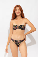 Load image into Gallery viewer, Image 05: Rio De Sol Top Top Flora Sara