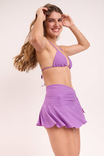 Load image into Gallery viewer, Image 02: Rio De Sol Beach Skirt Bio-Floreira Mini Skirt