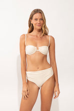 Load image into Gallery viewer, Model Front: Rio De Sol Top Top Malibu-Natural Zaya
