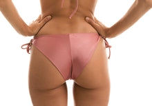 Load image into Gallery viewer, Image 06: Rio De Sol Bottom Bottom Callas Inv Comfort