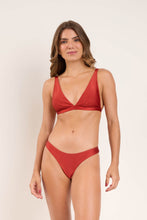 Load image into Gallery viewer, Model Front: Rio De Sol Bottom Bottom Shimmer-Liquor Nice-Fio