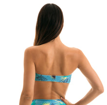 Load image into Gallery viewer, Image 06: Rio De Sol Top Top Flower Geometric Reto