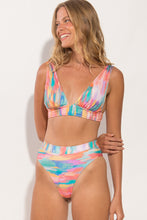 Load image into Gallery viewer, Gallery: Rio De Sol Set Set River Halter-Cos Hotpant-Cos

