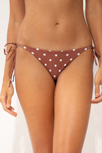 Load image into Gallery viewer, Gallery: Wednesday In Hawaii By Rio De Sol Bottom Bottom Kiko-Coco Kaleia
