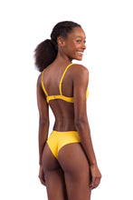 Load image into Gallery viewer, Model Back: Rio De Sol Top Top Malibu-Yellow Balconet
