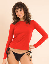 Load image into Gallery viewer, Image 07: Rio De Sol Top Rouge Rash-Guard
