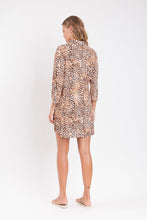 Load image into Gallery viewer, Model Back: Rio De Sol Shirtdress Leopard Chemise
