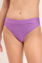 Load image into Gallery viewer, Bottom Bio-Floreira Amy
