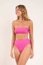 Load image into Gallery viewer, Bottom Fluity-Amor Hotpants
