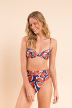 Load image into Gallery viewer, Bottom Leaves Hotpants
