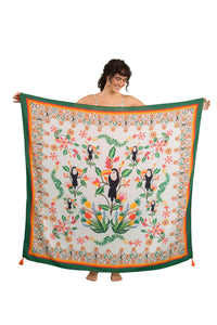 Model Front: Rio De Sol Pareo Boho Canga
