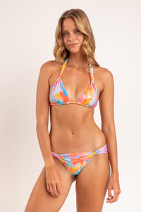 Model Front: Rio De Sol Bottom Bottom Cloud Mel