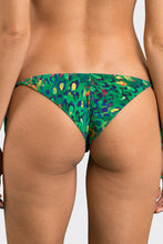 Load image into Gallery viewer, Image 07: Rio De Sol Bottom Bottom Wilds Cheeky-Tie
