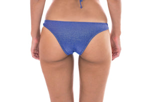 Model Back: Rio De Sol Bottom Calcinha Radiante Azul Marinho Cropped