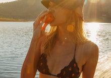 Load image into Gallery viewer, Image 06: Rio De Sol Set Set Cashew Frufru

