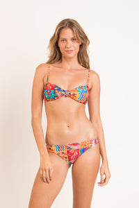 Model Front: Rio De Sol Set Set Love-Trip Bandeau-Joy Essential-Comfy