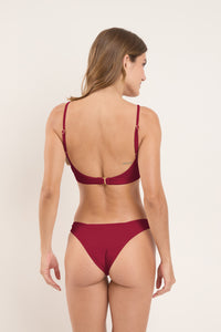 Model Back: Rio De Sol Set Set Touch-Carmim Paola Essential