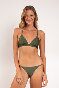 Model Front: Rio De Sol Top Top Shimmer-Croco Tri-Fixo-Noa