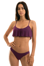 Load image into Gallery viewer, Model Front: Rio De Sol Top Top Sublime Babado
