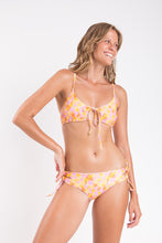 Load image into Gallery viewer, Top Dreamy Tank-Tie
